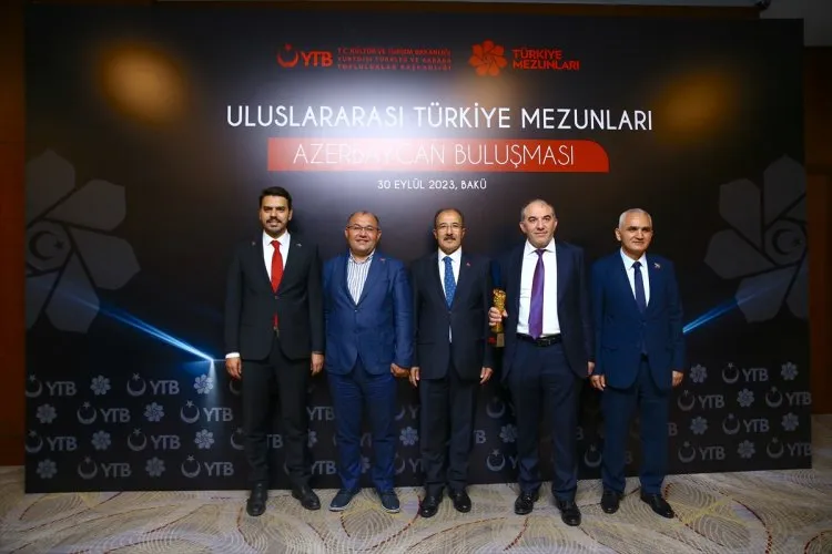 galeri ATjuSC0DUiaJh 3MTuAd