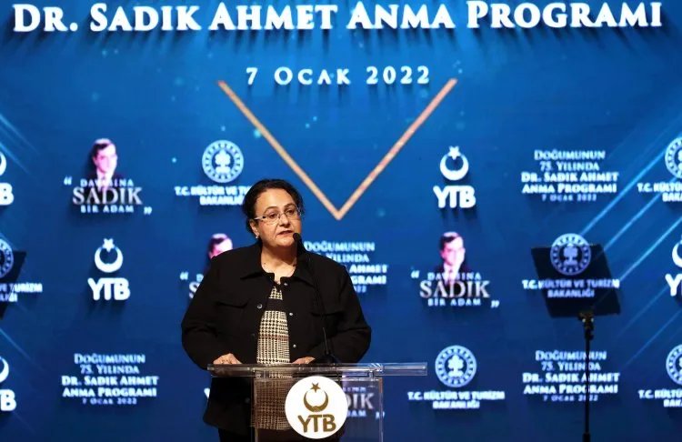 YTB'den "Doğumunun 75. Yılında Dr. Sadık Ahmet'i Anma" etkinliği 9 galeri DV0g7v3w