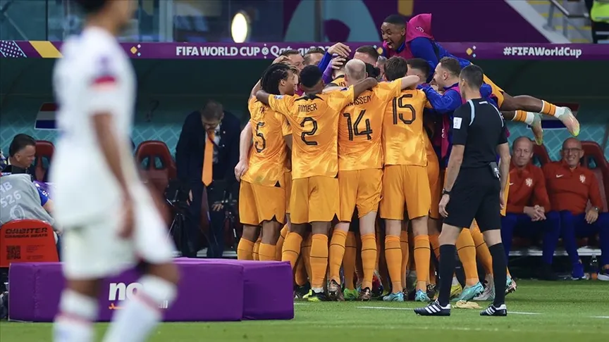 2022 FIFA Dünya Kupası'nda Hollanda, son 16 turu maçında ABD'yi