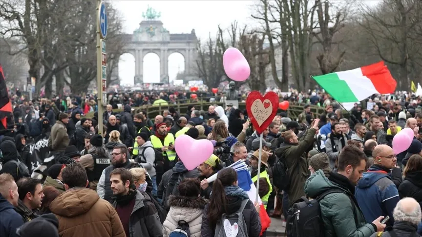 Brüksel polisine göre, Belçikalıların yanı sıra Fransa, Hollanda, Almanya ve