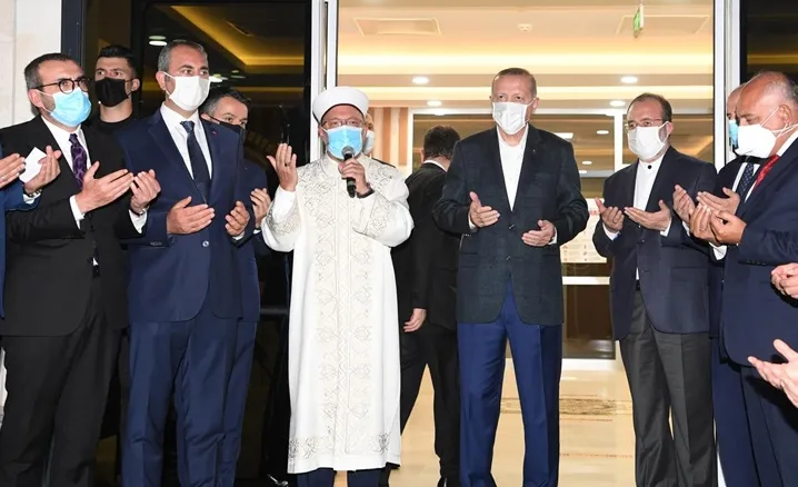 Cumhurbaşkanı Erdoğan açılışta yaptığı konuşmada eğitim merkezinde bir araya gelecek