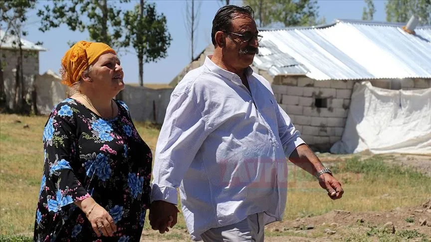 Çalışmak için ülkesine gelen Medeni İlgen ile evlenip Müslüman olan
