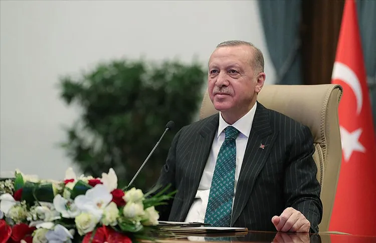 Cumhurbaşkanı Recep Tayyip ErdoğanAvrupa Şampiyonu milli haltercileri tebrik etti Cumhurbaşkanı Recep Tayyip Erdoğan, telefonla görüştüğü Avrupa Şampiyonu milli halterciler