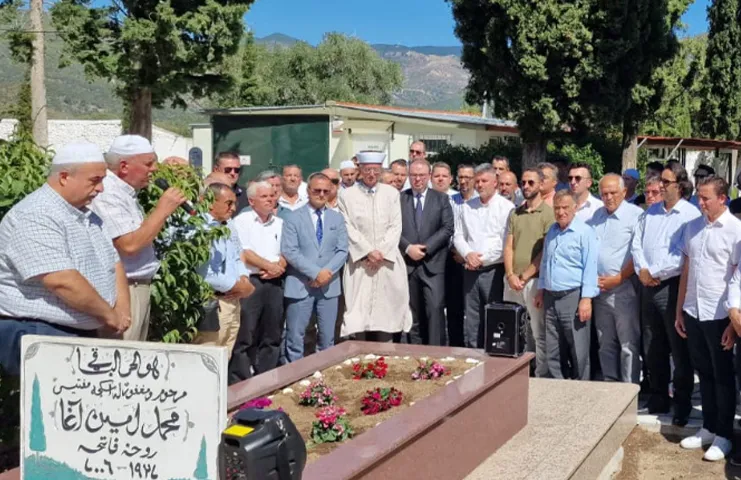 İskeçe eski müftüsü Mehmet Emin Aga vefatının 17. yıldönümünde anıldı. 