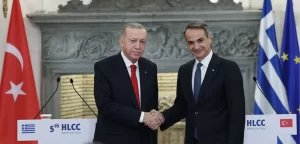 Cumhurbaşkanı Erdoğan, Yunanistan Başbakanı Miçotakis ile düzenlediği ortak basın toplantısında,
