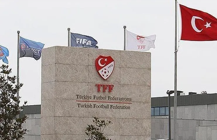 Türkiye Futbol Federasyonu (TFF) Profesyonel Futbol Disiplin Kurulu (PFDK), Turkcell