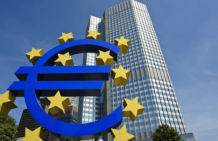 Avro Bölgesi'nde şirketlerin borçlanması, Avrupa Merkez Bankasının (ECB) faiz indirimlerine
