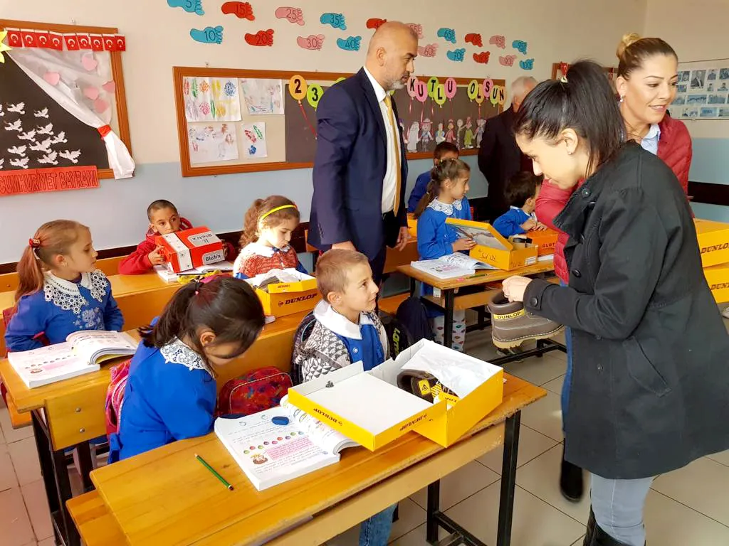 Almanya’daki Kayserililer minikleri unutmadı
