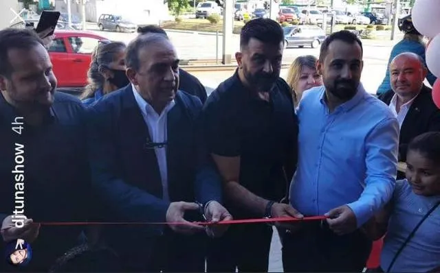 Almanya’nın Kuzey Ren Vestfalya (NRW) Eyaleti’ne bağlı Bielefeld şehrinde İzmir