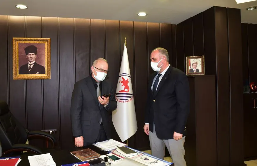 Karadeniz Rumeli Dernekleri Federasyonu (KARDEF) Başkanı Salih Meriç ve Yönetim