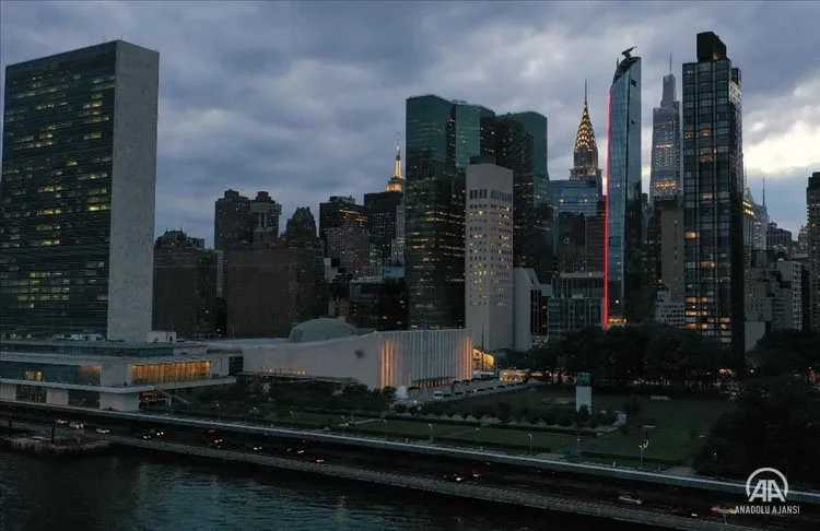 New York'ta Türkevi'nin önüne şüpheli paket bırakıldı