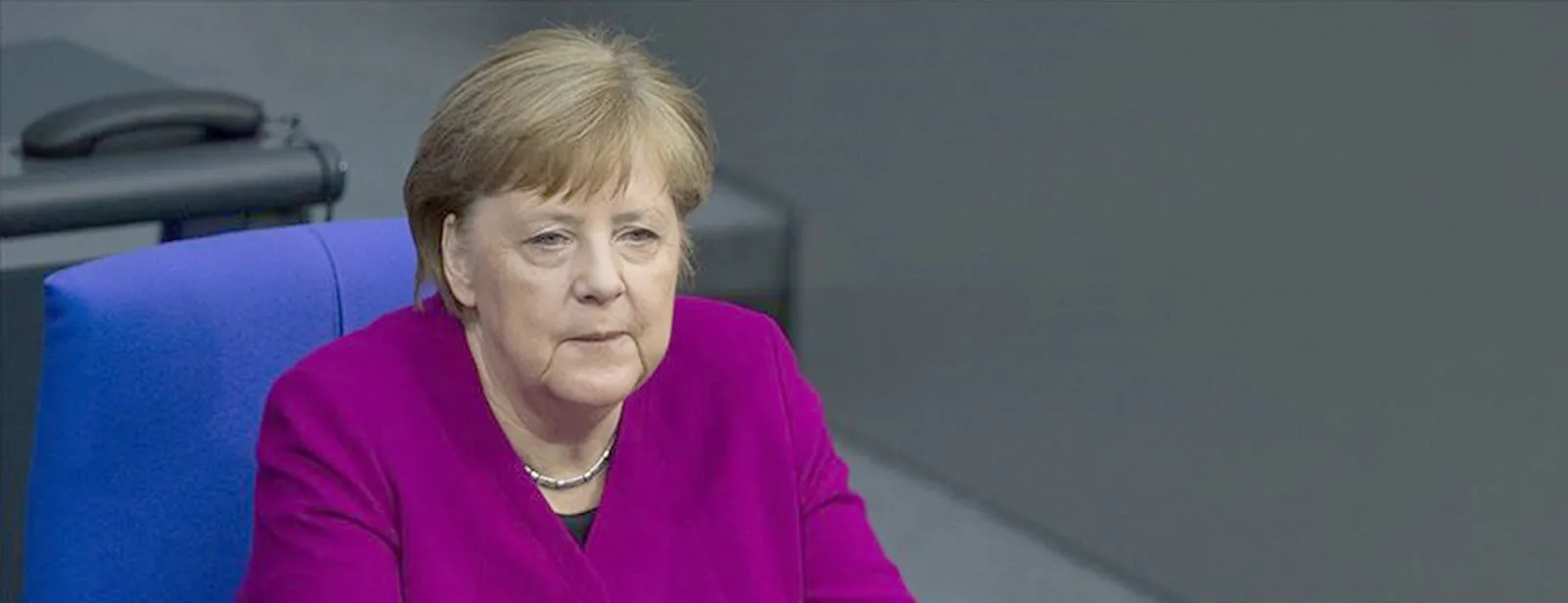 Almanya Başbakanı Angela Merkel, BioNTech'in kurucularından Türk göçmenlerin çocukları Prof.