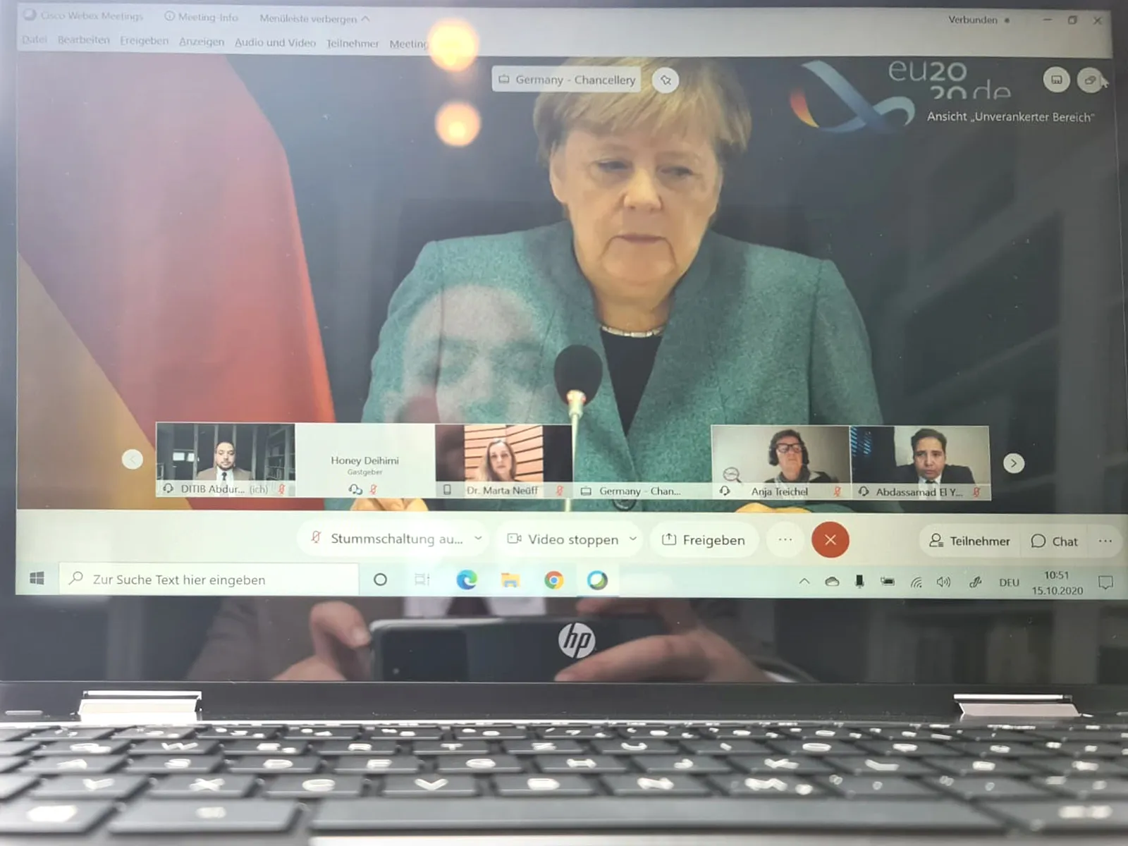 Şansölye Angela Merkel ve Federal Sağlık Bakanı Jens Spahn’ın önclüğünde