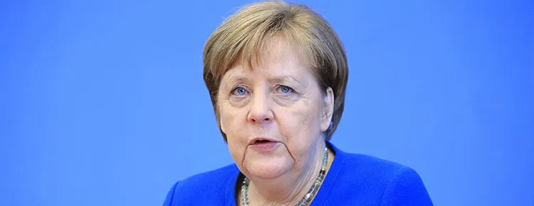 Almanya Başbakanı Angela Merkel, Sağlık Bakanı Jens Spahn ve Robert