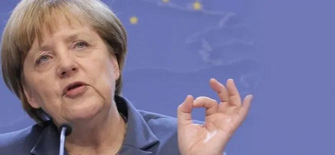 Almanya Başbakanı Angela Merkel, Türk kökenlilerden Almanya’ya sadık olmalarını isterken,
