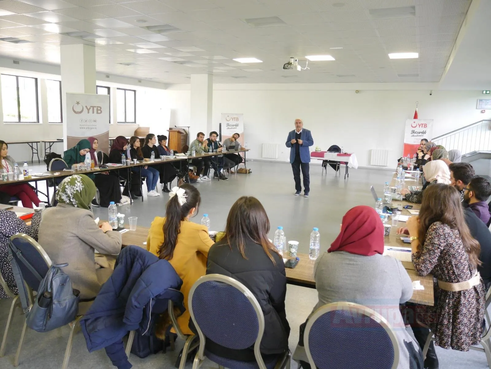 Yurtdışı Türkler ve Akraba Topluluklar Başkanlığı (YTB), tarafından yurt dışında