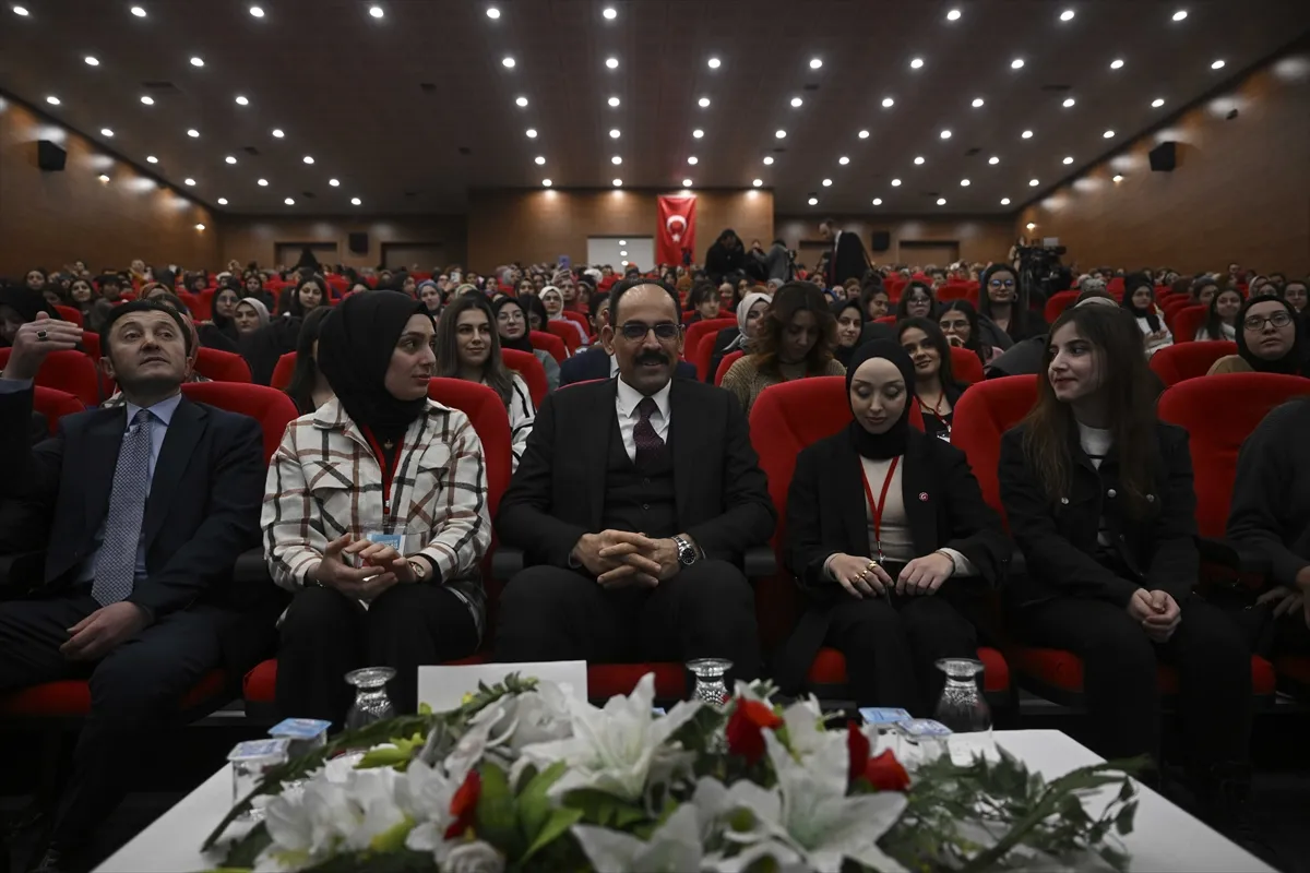 Cumhurbaşkanlığı Sözcüsü Kalın, "Cumhuriyetimizin 100. yılında Türkiye Yüzyılı başlığı altında