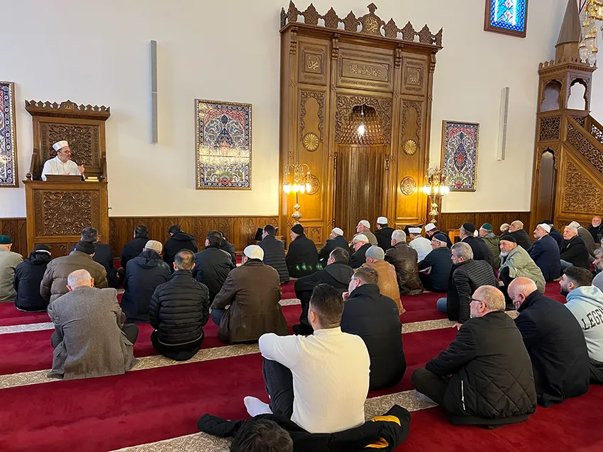 Diyanet İşleri Türk İslam Birliği’ne (DİTİB) bağlı Duisburg Merkez Camii’nde