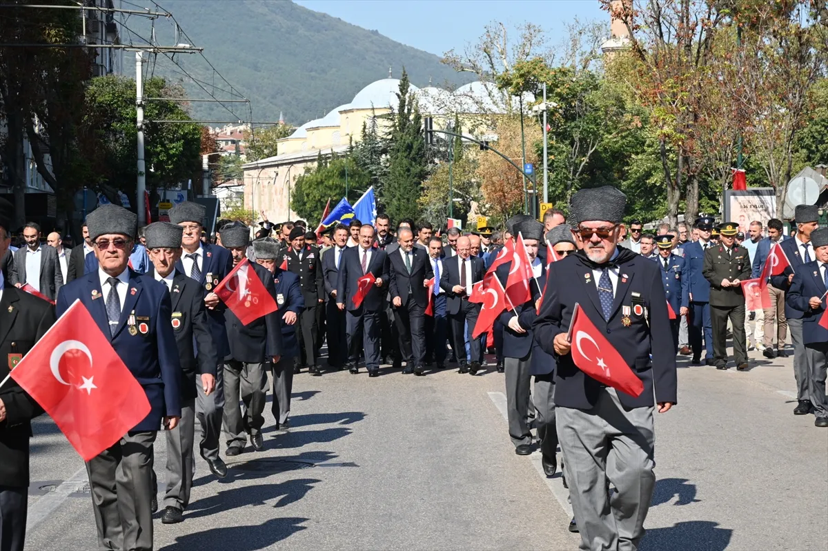 Bursa'nın düşman işgalinden kurtuluşunun 100'üncü yıl dönümü törenlerle kutlandı.
