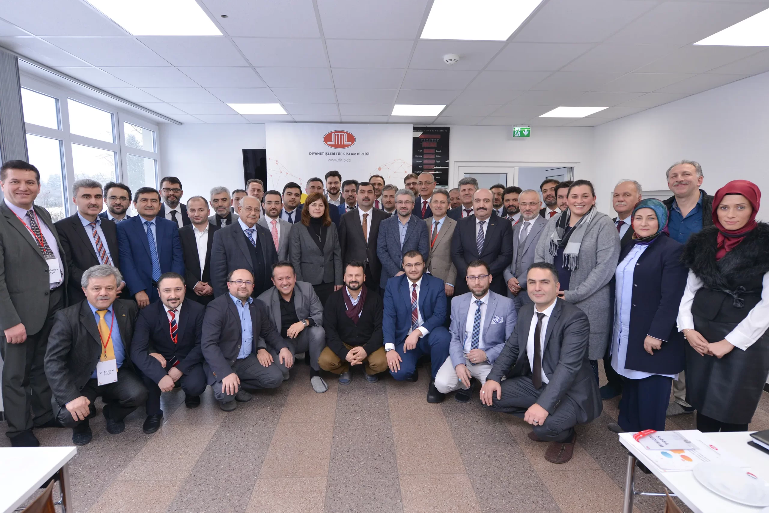 Diyanet İşleri Türk İslam Birliği (DİTİB) Genel Merkezi, eyalet ve