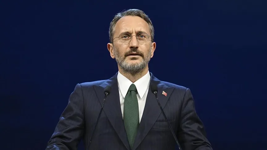 Cumhurbaşkanlığı İletişim Başkanı Fahrettin Altun, 2 Nisan'da Beşiktaş'ta bir gece