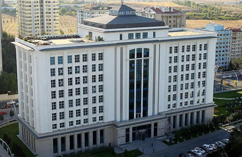 AK Parti, iktidarının 19'uncu yılını geride bıraktı. Kuruluşundan 15 ay