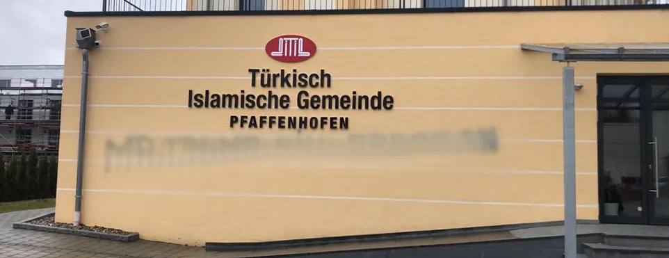 Almanya’nın Bavyera Eyaleti'ne bağlı Pfaffenhofen şehrinde faaliyet gösteren DİTİB Camii‘ne