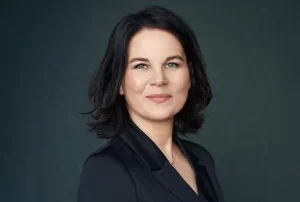 Almanya İçişleri Bakanı Nancy Faeser'ın, Rus istihbaratıyla ilişkili bir dernekle