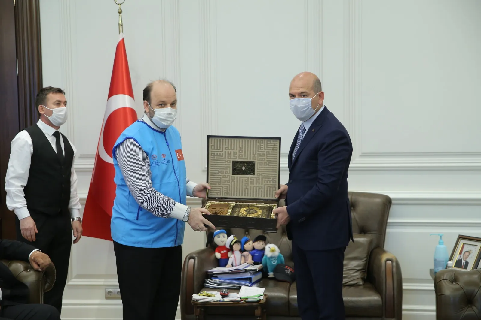 İçişleri Bakanı Süleyman Soylu, Türkiye Diyanet Vakfı tarafından İdlib’de yaptırılan