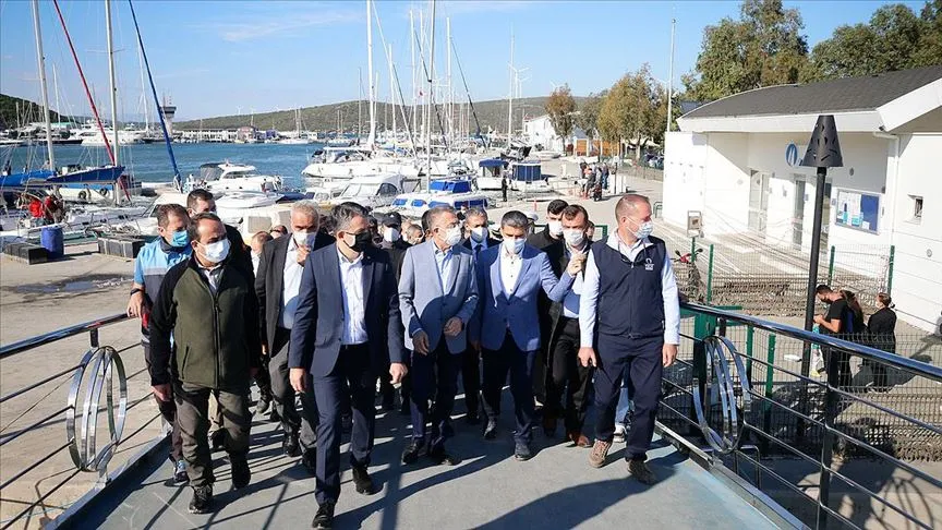 Cumhurbaşkanı Yardımcısı Fuat Oktay ile Tarım ve Orman Bakanı Bekir