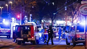 Polis yetkililerince yapılan açıklamada, Viyana'nın en işlek bölgesi birinci Viyana'da