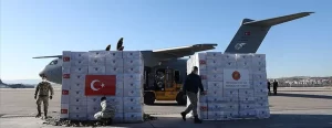 İngiliz bakanlar, yeni tip koronavirüsle (Kovid-19) mücadele için ülkede ihtiyaç