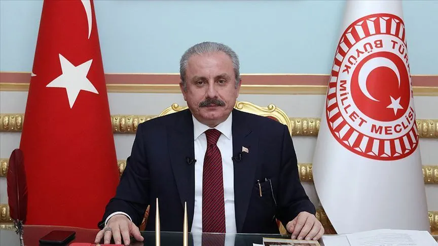 TBMM Başkanı Şentop’tan Azerbaycan tezkeresi mesajı TBMM Başkanı Mustafa Şentop, Azerbaycan'a asker gönderilmesine ilişkin Cumhurbaşkanlığı Tezkeresi'nin,