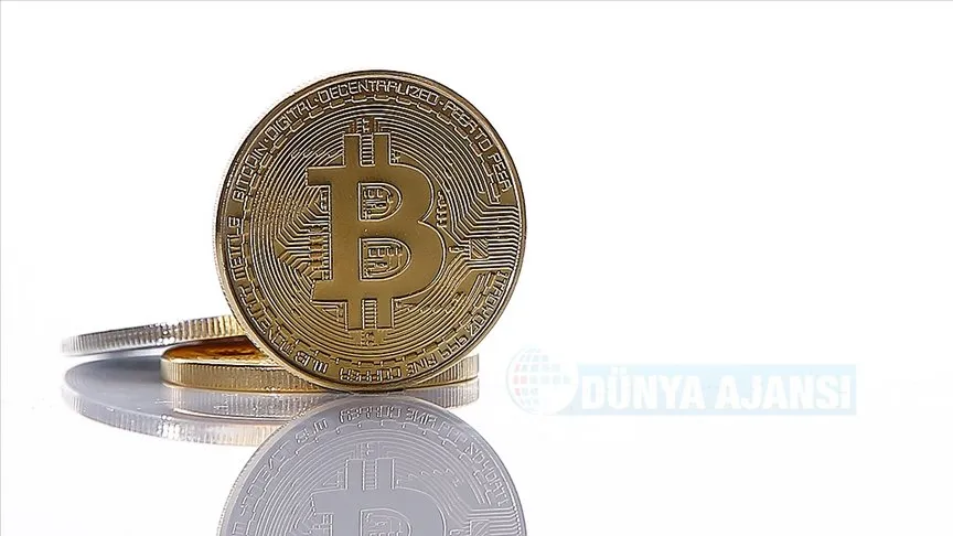 ABD'li elektrikli otomobil üreticisi Tesla, 1,5 milyar dolarlık varlığını Bitcoin'e
