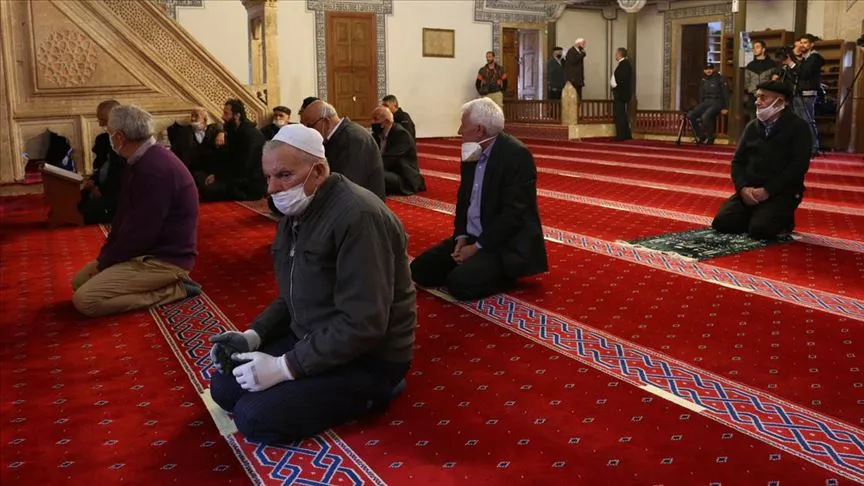 Yeni tip koronavirüs (Kovid-19) salgınını büyük ölçüde kontrol altına alan