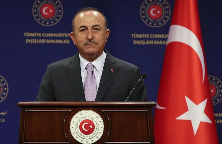 Dışişleri Bakanı Çavuşoğlu, "Yunanistan kendine güveniyorsa masaya otursun. Haklı olduğunu