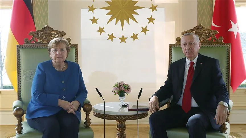 Cumhurbaşkanı Recep Tayyip Erdoğan, Almanya Başbakanı Angela Merkel ile bir