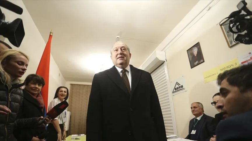 Armen Sarkisyan, Rusya’da bulunan Ermeni toplumu temsilcileri ile yaptığı toplantıda,