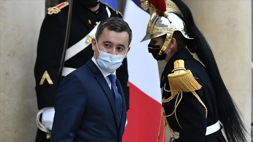 Fransa İçişleri Bakanı Gerald Darmanin, izlenmesini talep ettiği 18 ibadet