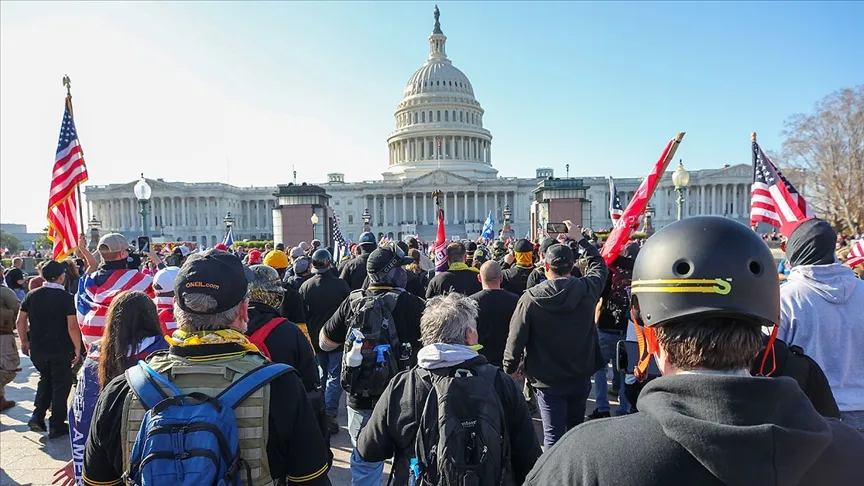 ABD'nin başkenti Washington DC'de toplanan Trump destekçileri, Trump'ın Beyaz Saray