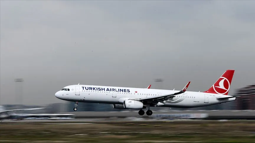 Twitter hesabında bir kullanıcının kendisine yönelik, "Uçaklarımız iptal oldu. Pazar
