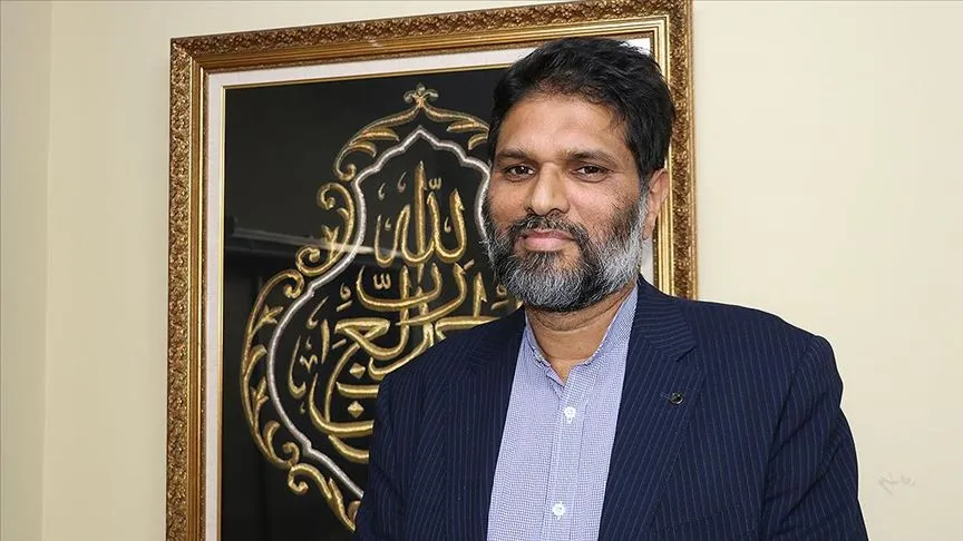 Japonya İslam Vakfı Genel Sekreteri Haroon Qureshi, Fransa’da Hazreti Muhammed'i