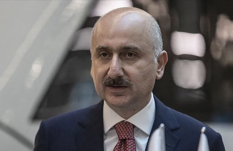 Ulaştırma ve Altyapı Bakanı Karaismailoğlu, dış hatlarda bugün itibarıyla kademeli
