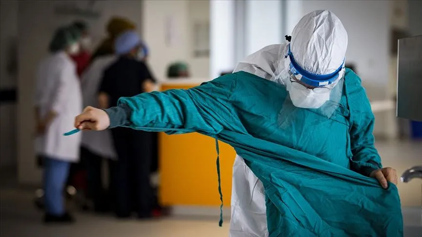 Türkiye'de son 24 saatte 2 bin 343 kişiye yeni tip