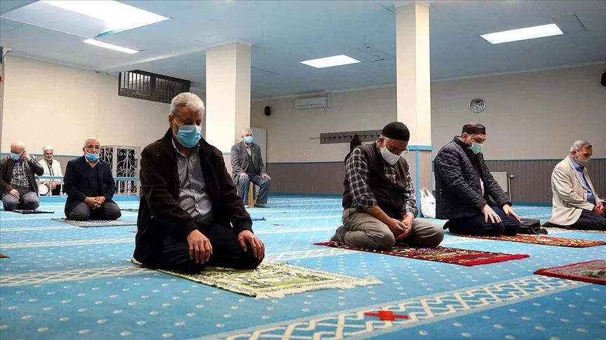 Belçika'da Kovid-19 salgınının yayılmasını önlemek için alınan tedbirler çerçevesinde toplu