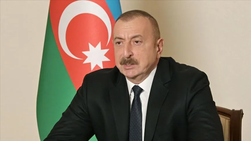 Azerbaycan Cumhurbaşkanı İlham Aliyev, Batı ülkelerini, hem Ermenistan'ın Azerbaycan'ın sivil