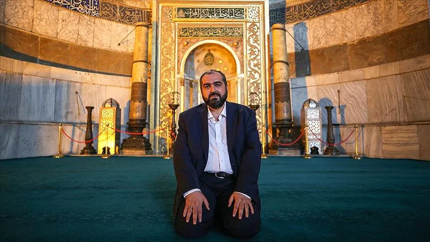 Cuma günü kılınan cuma namazıyla 86 yıl sonra ibadete açılan