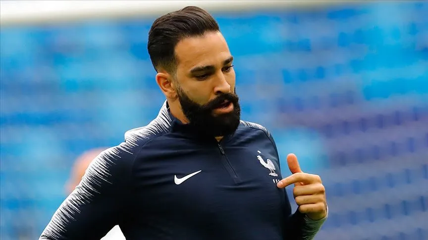Geçen sezon Fenerbahçe forması giyen Fransız futbolcu Adil Rami, Instagram