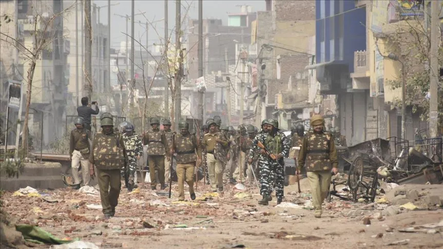 Hindistan'da, Pakistan, Afganistan ve Bangladeş'ten gelen 6 dini gruba vatandaşlık