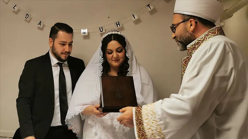 Bu kapsamda ilk resmi nikah, Danimarka Türk Diyanet Vakfı (DTDV)
